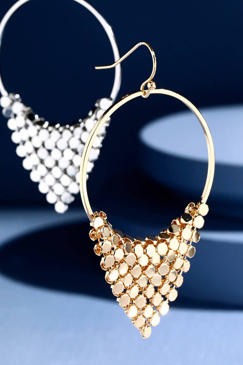 Glistening Metal Hoop Earrings : Gold