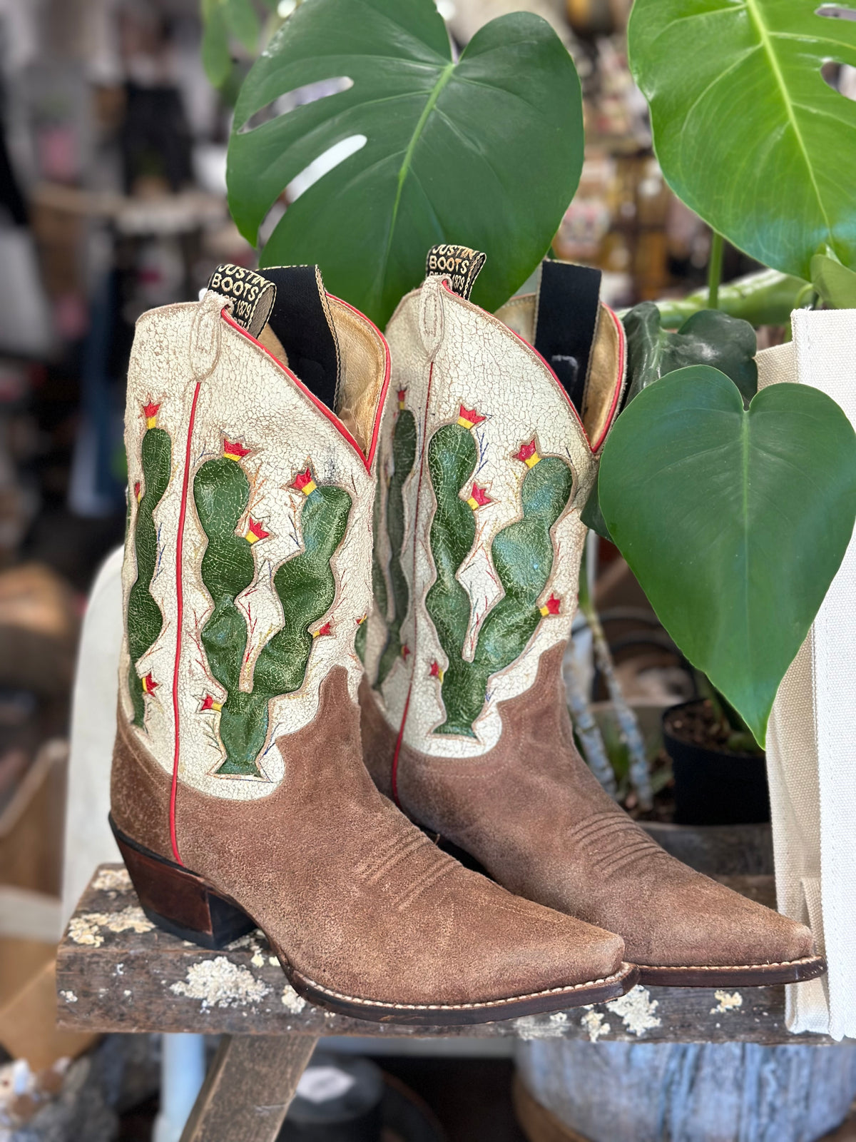 Resale Deals Justin Vintage Parchment Cactus Inlay Suede Mid calf Cowboy Western Boots Size 8B