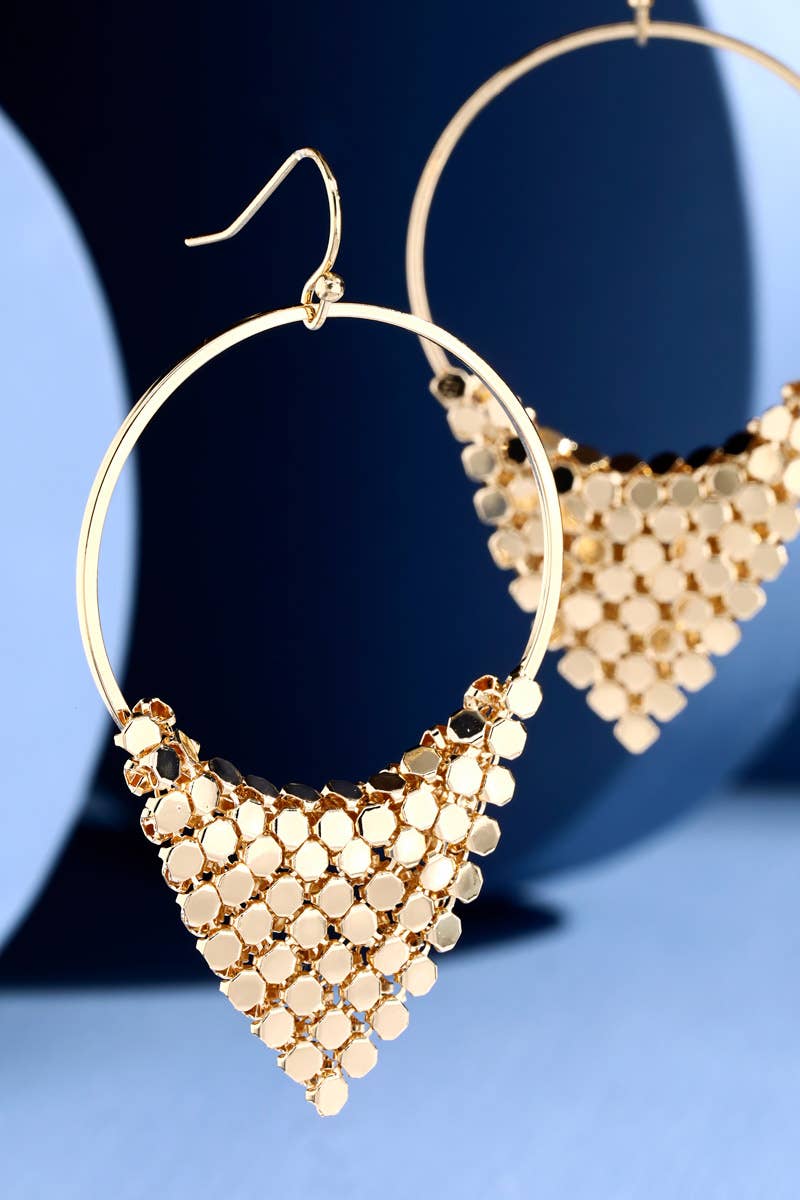 Glistening Metal Hoop Earrings : Gold